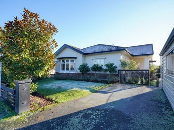 Solid Investment in Sought-After Gladstone