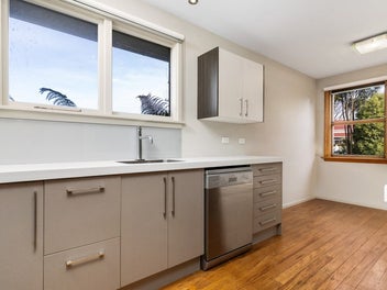 Huge Potential on 809sqm Section!