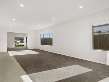 Modern Comfort & School Zone Convenience
