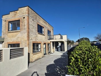 Image 1 of 16