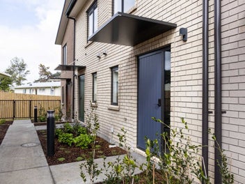 Image 1 of 14