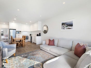 North-facing, ground-floor retreat