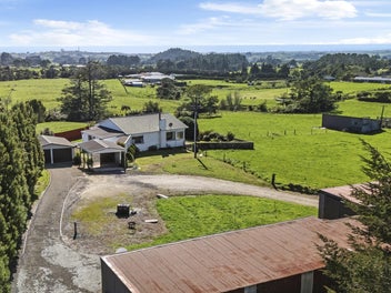 Land, Views, Sheds, Location!