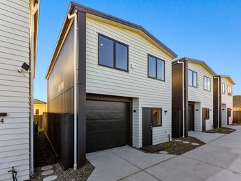 Modern Living at its Finest - Brand New Townhouse