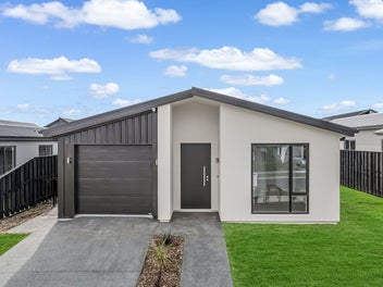 Brand New In Popular Lakeside