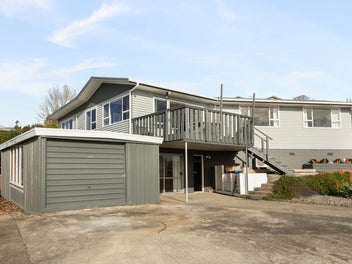Image 1 of 21