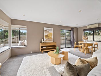 Charming Family Home in a Quiet Cul-de-Sac