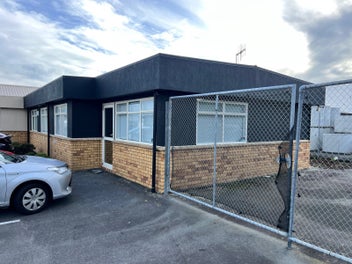 Image 1 of 10
