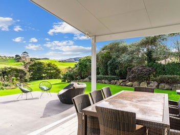Modern Living with Space, Privacy and Style