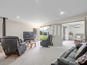 Springlands Family Gem