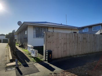 Image 1 of 8