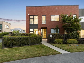 Classic Freehold Charm with Contemporary Ease