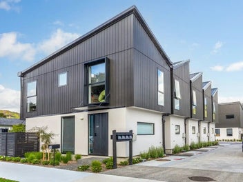 Move In Ready in the Heart of Naenae!