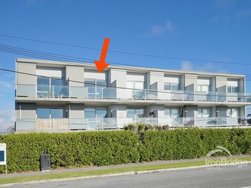 Urban Cool on Cashel – 1 Bedroom City Fringe Stu