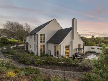 Embrace Modern Victorian Lifestyle