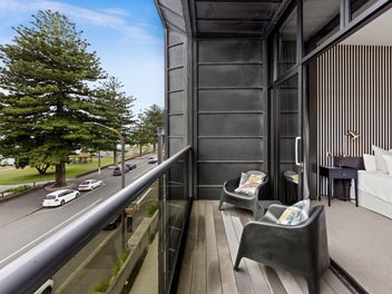 Coastal Cool in the Heart of Ahuriri