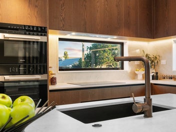 Designer Coastal Living in the Heart of Takapuna