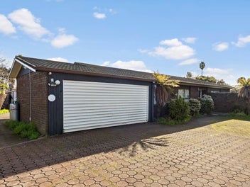 A Golden Opportunity in Papatoetoe!