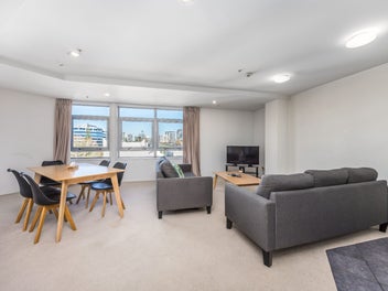 Price Reduced! - Offer's welcome!