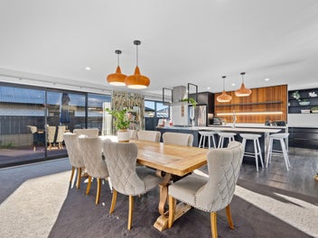 High-Spec Elegance Meets Effortless Entertaining