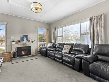 Large Family Home or Investment Property