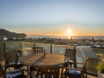 Living the Dream at Waihi Beach