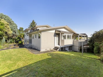 Spacious Home with Business Potential