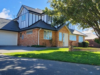 Image 1 of 20
