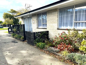 Image 1 of 20