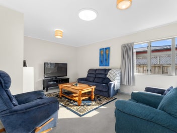Opportunity awaits in Sinclair Street!