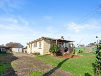 LEGAL HOME AND INCOME ON 800sqm+