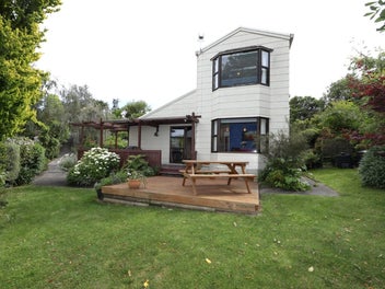 Image 1 of 16