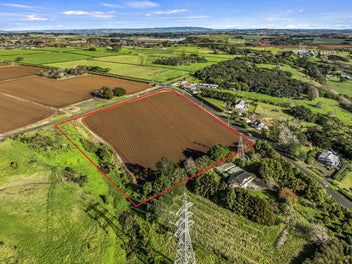 2.8ha prime Bombay land