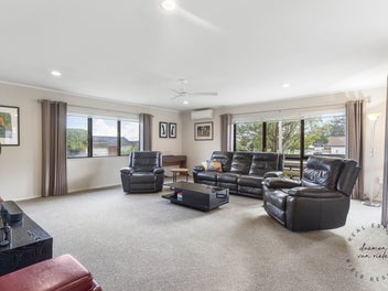 Brick Beauty - Owner Says Sell!