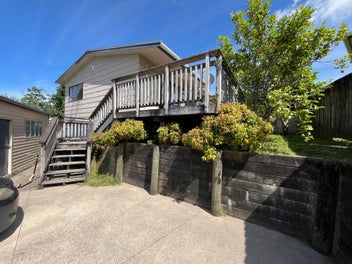 Image 1 of 10