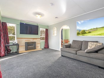 Four bedroom gem, great garaging