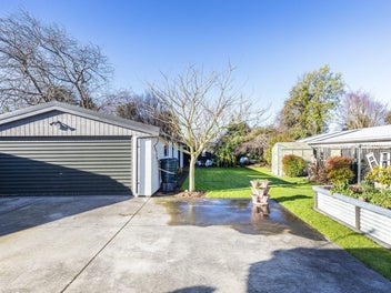 For the Boys with Toys - Real 4-Car Garaging!