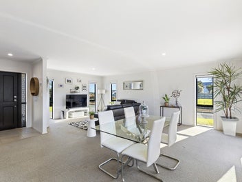 3 BEDROOM, BRICK & OFF STREET PARKING
