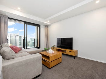 Must Sell - Highly Motivated Overseas Vendor