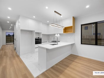 Corner Comfort with High Spec and Smart Layout