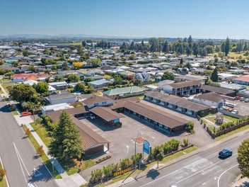 Image 1 of 24