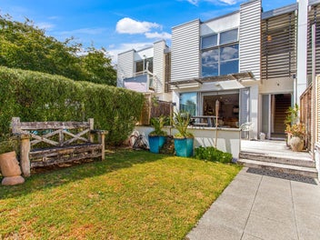 Modern Living in a Prime Location