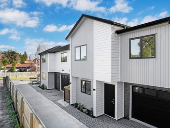 Freehold | Brand New | Ready to Move In!