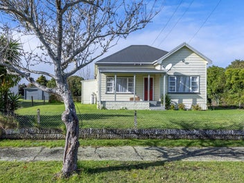 4-Bedroom Character Home in Huntly