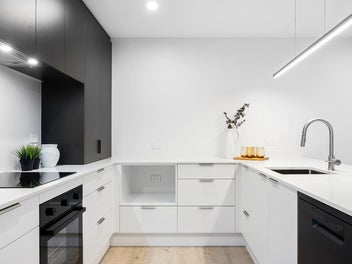 Architectural Flair. Seamless Style.