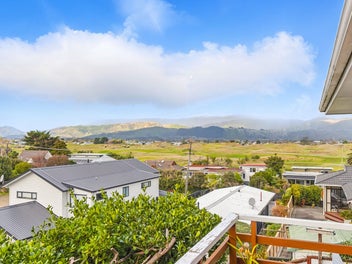 Charming Townhouse with stunning views