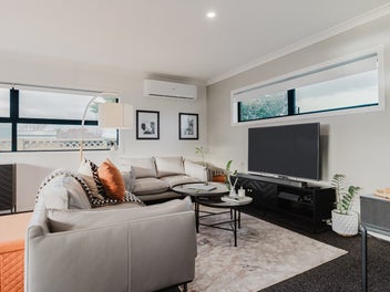 MODERN AND BRIGHT, THE PRICE IS RIGHT