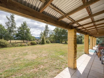 Charming country lifestyle