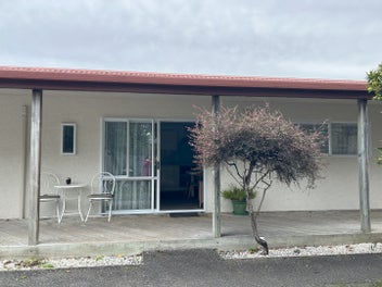 Image 1 of 8