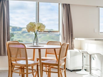 Overseas bound - Your Chance!